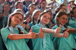 Минпросвещения России утвердило единую программу воспитательной работы для детских лагерей