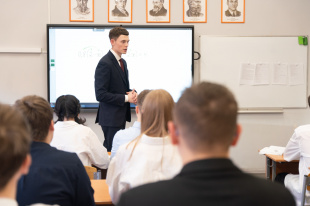 Минпросвещения России разработало памятку по противодействию физическому и психическому насилию, травле в школах