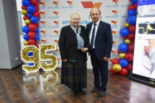 Гусевской стекольный колледж им.Г.Ф.Чехлова  отметил 95-летний юбилей