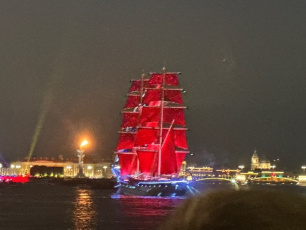 Выпускники Владимирской области стали участниками грандиозного праздника «Алые паруса» в Санкт-Петербурге!